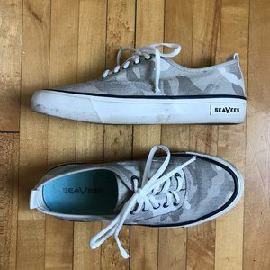 Seavees Canvas Camo Legend Sneakers